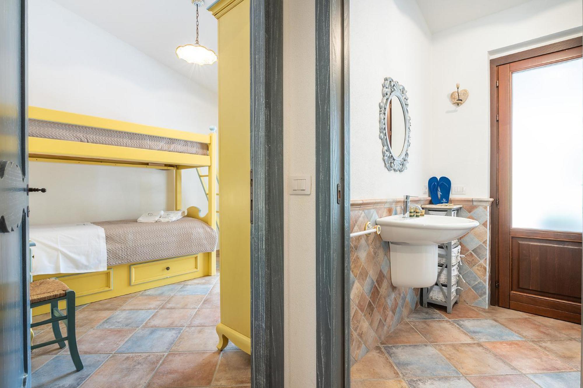 Villa Giorgia, Graziosa Villa A Due Passi Dal Mare คอสตาเรย์ ภายนอก รูปภาพ